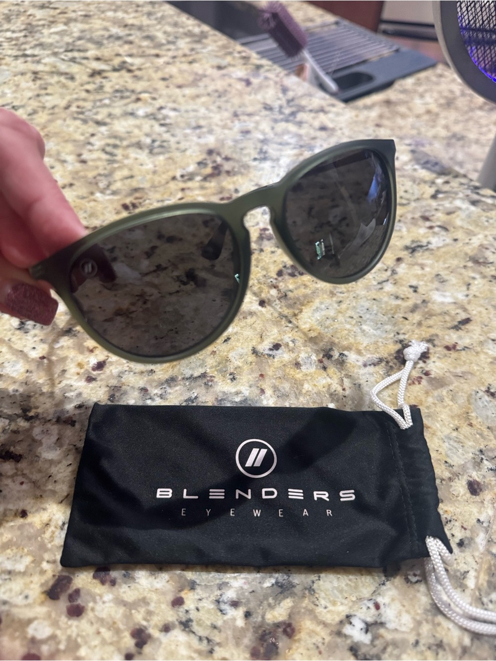 Blenders Women’s Dark Gray/Black Round Sunglasses